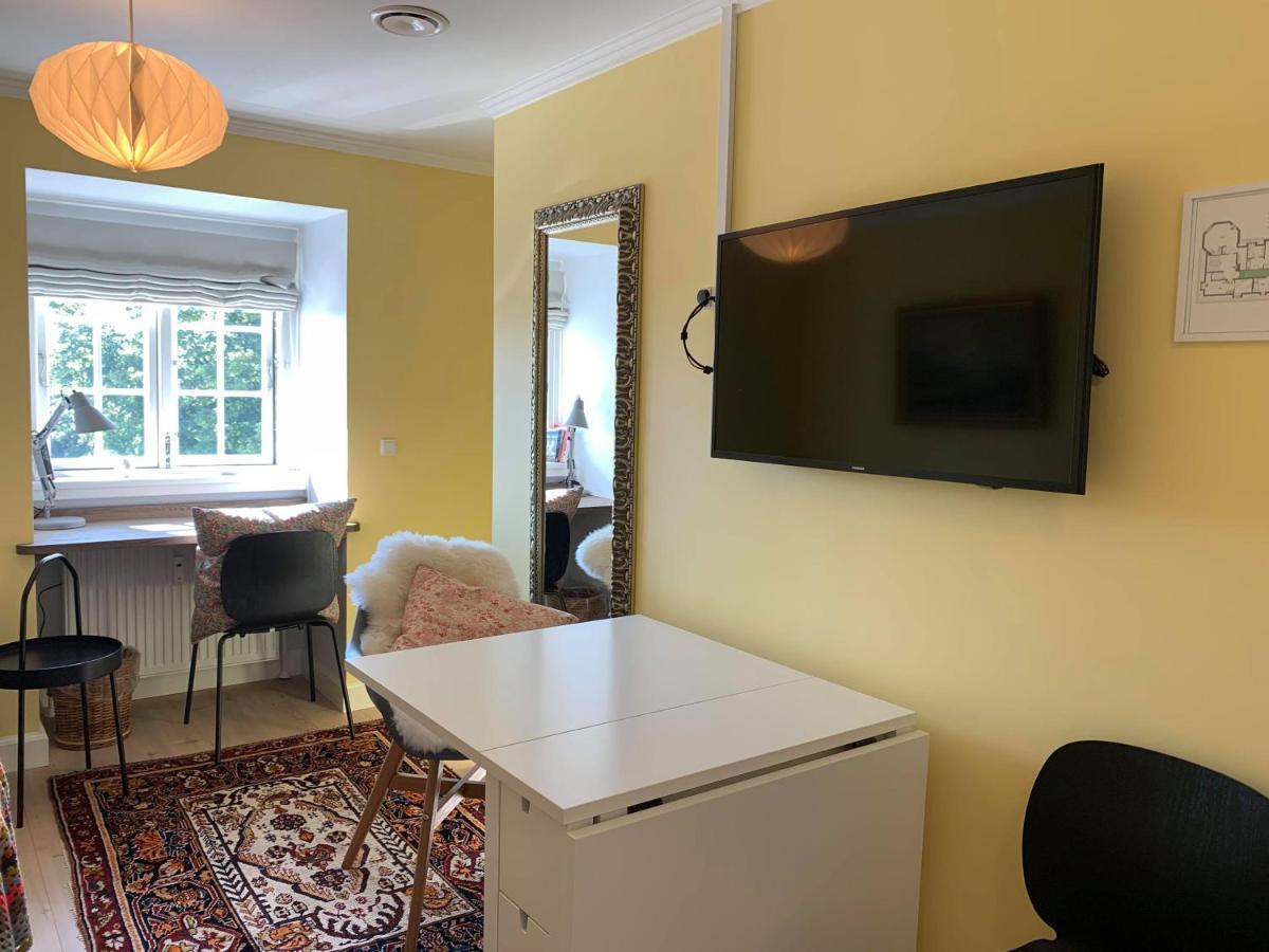 Glamsbjerghus Aparthotel Exteriör bild