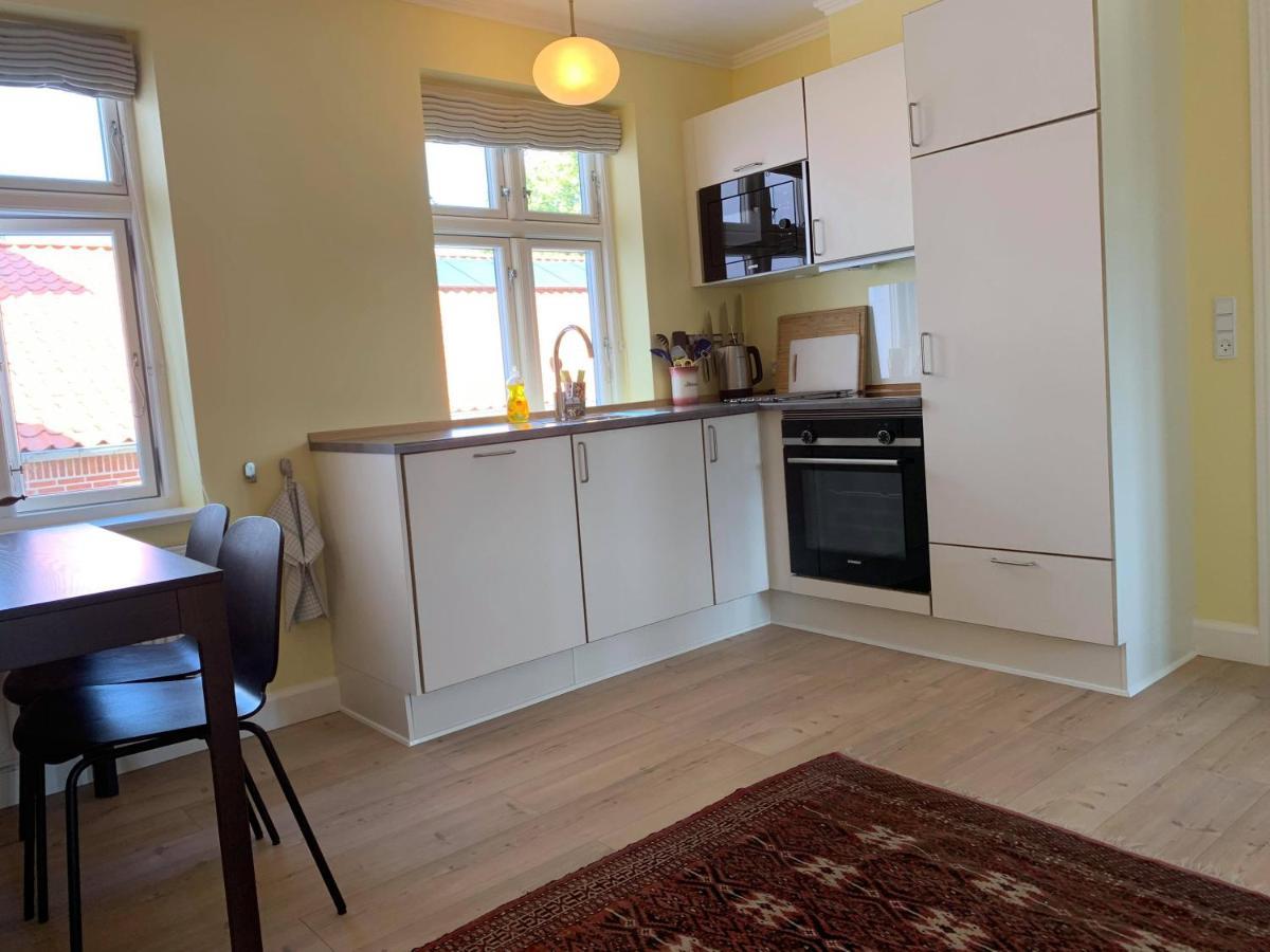 Glamsbjerghus Aparthotel Exteriör bild